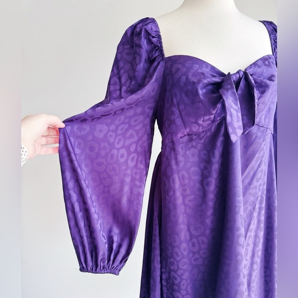 Urban Outfitters Puff Sleeve Satin Dress | Dark Romantic Halloween Party Dress L - Picture 3 of 8